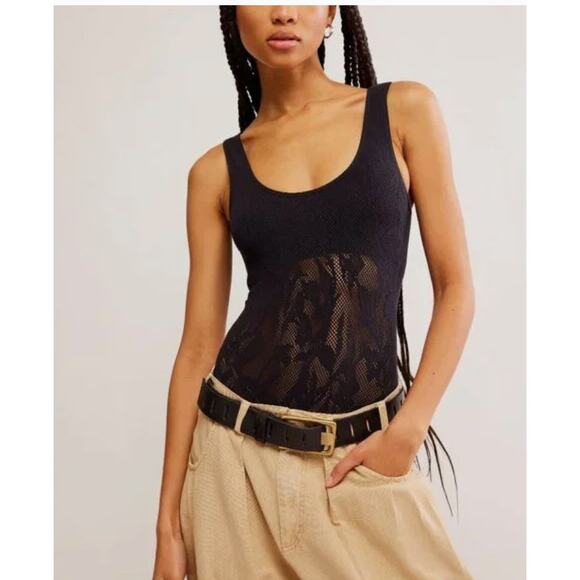 FREE PEOPLE Cutout Plunge Textured Lace Bodysuit Black M/L NEW - Picture 2 of 14